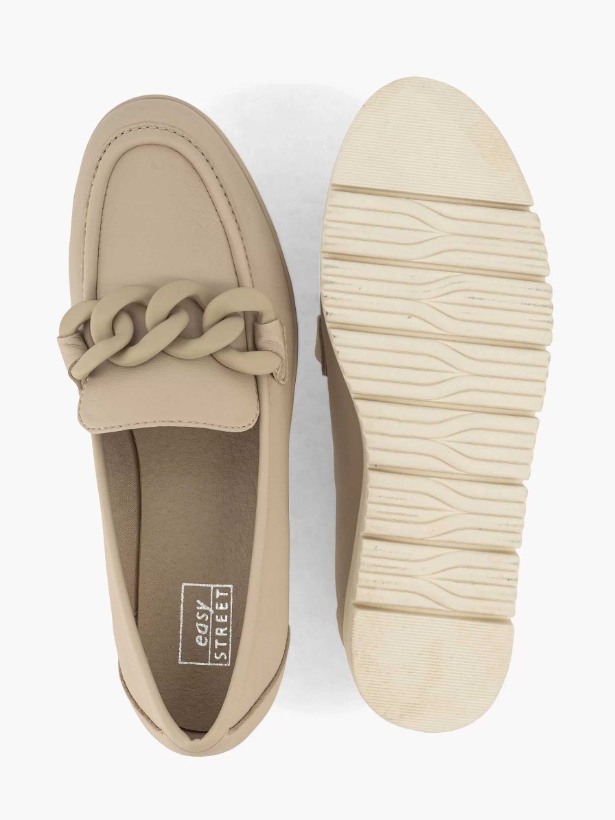 Easy Street Beiger Slip-On