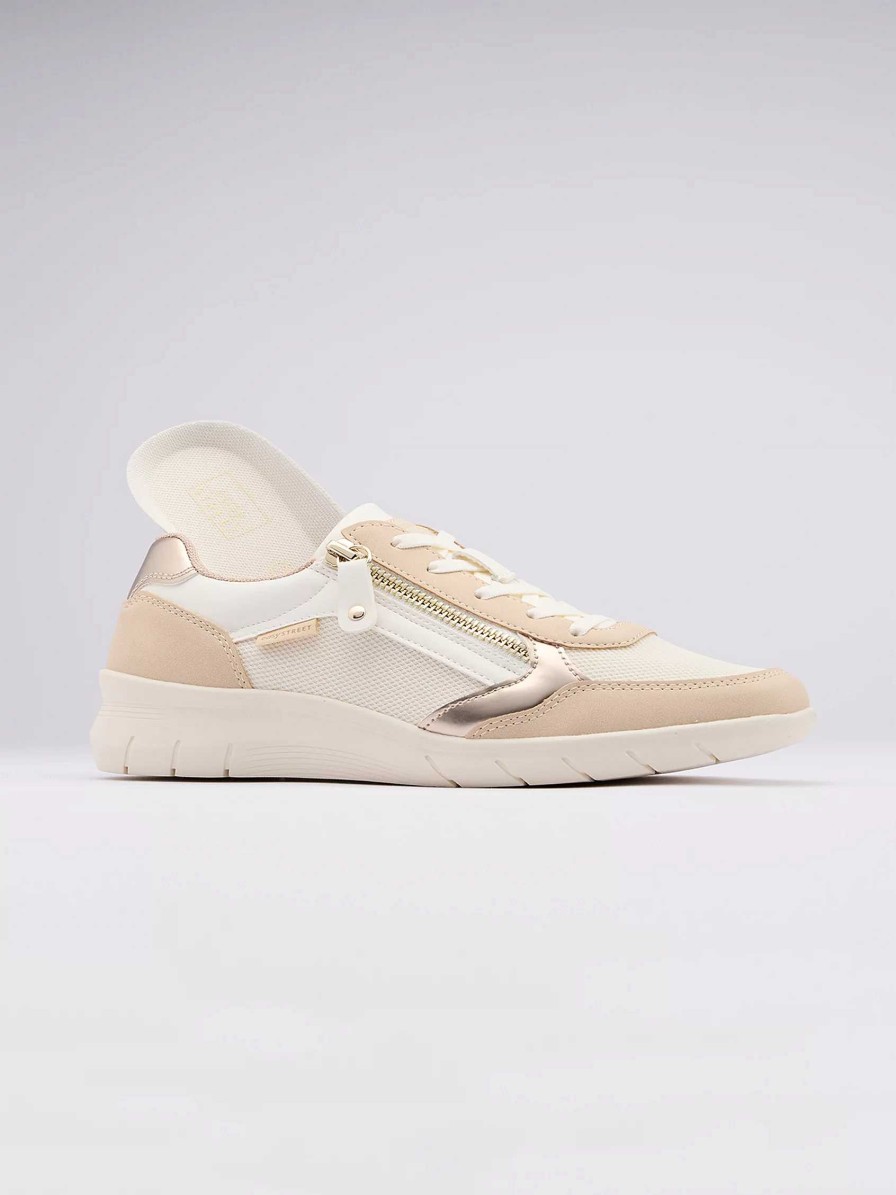 Easy Street Beiger Sneaker